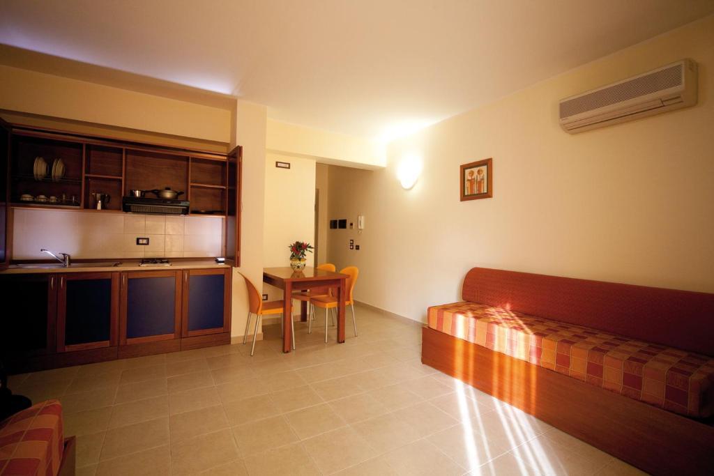 Hotel Residence Al.Pa. Реджо ди Калабрия Стая снимка
