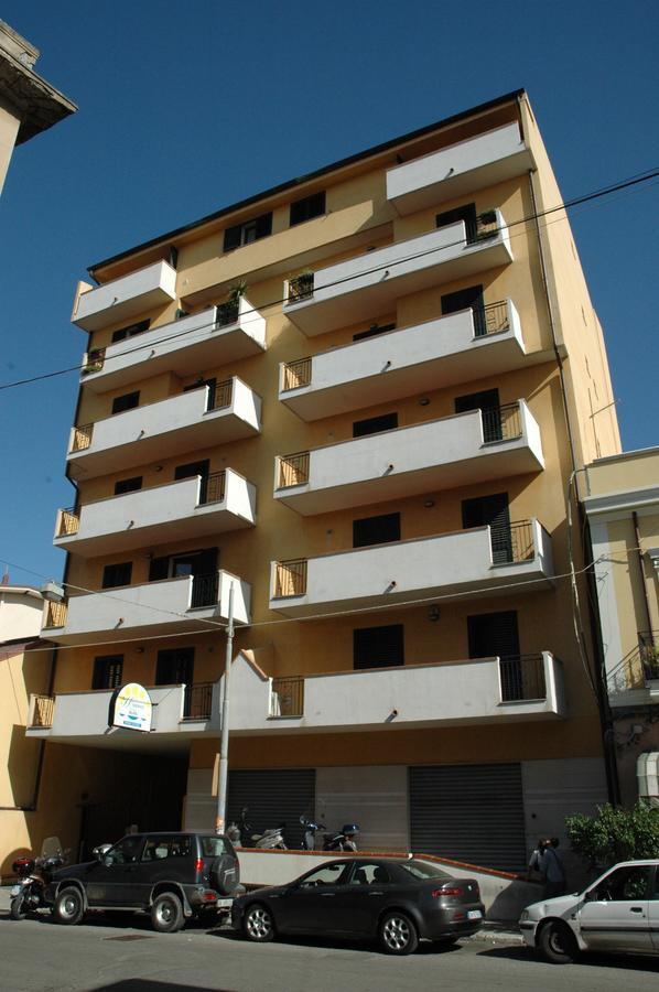 Hotel Residence Al.Pa. Реджо ди Калабрия Екстериор снимка